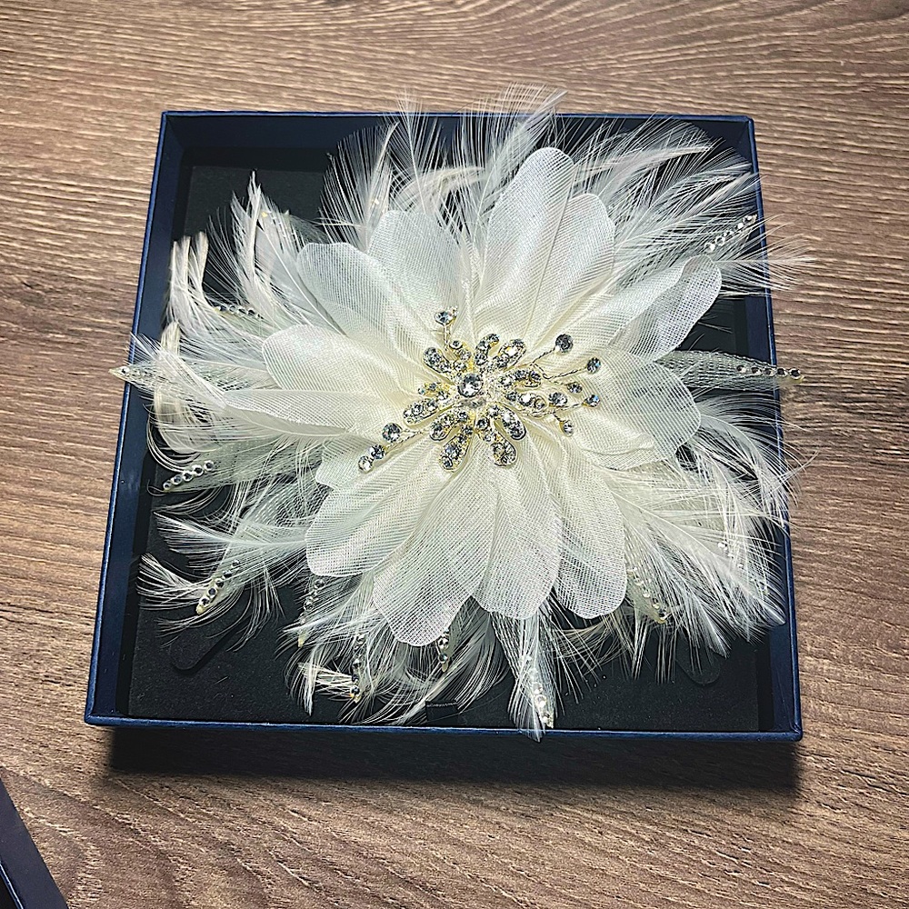 Beautiful white fancy hair clip for wedding or celebration